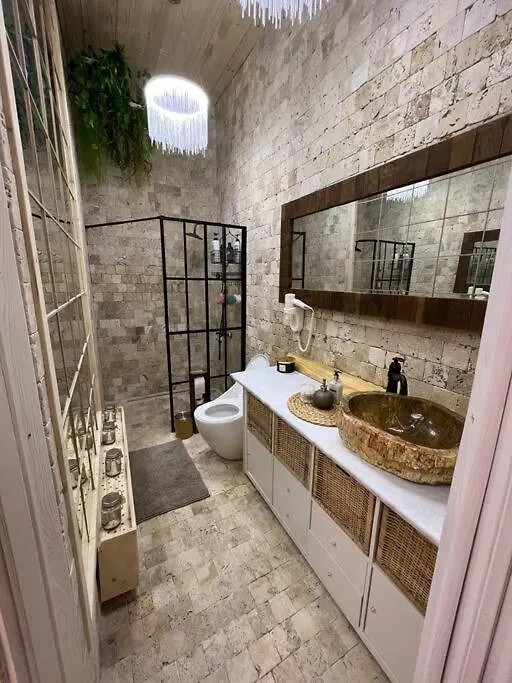 アパート ブカレストThe Stable Houseアパートメント